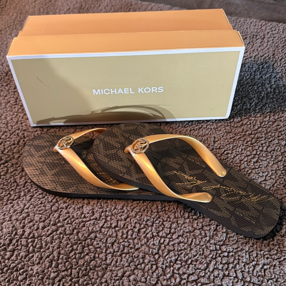 Michael Kors flip flops